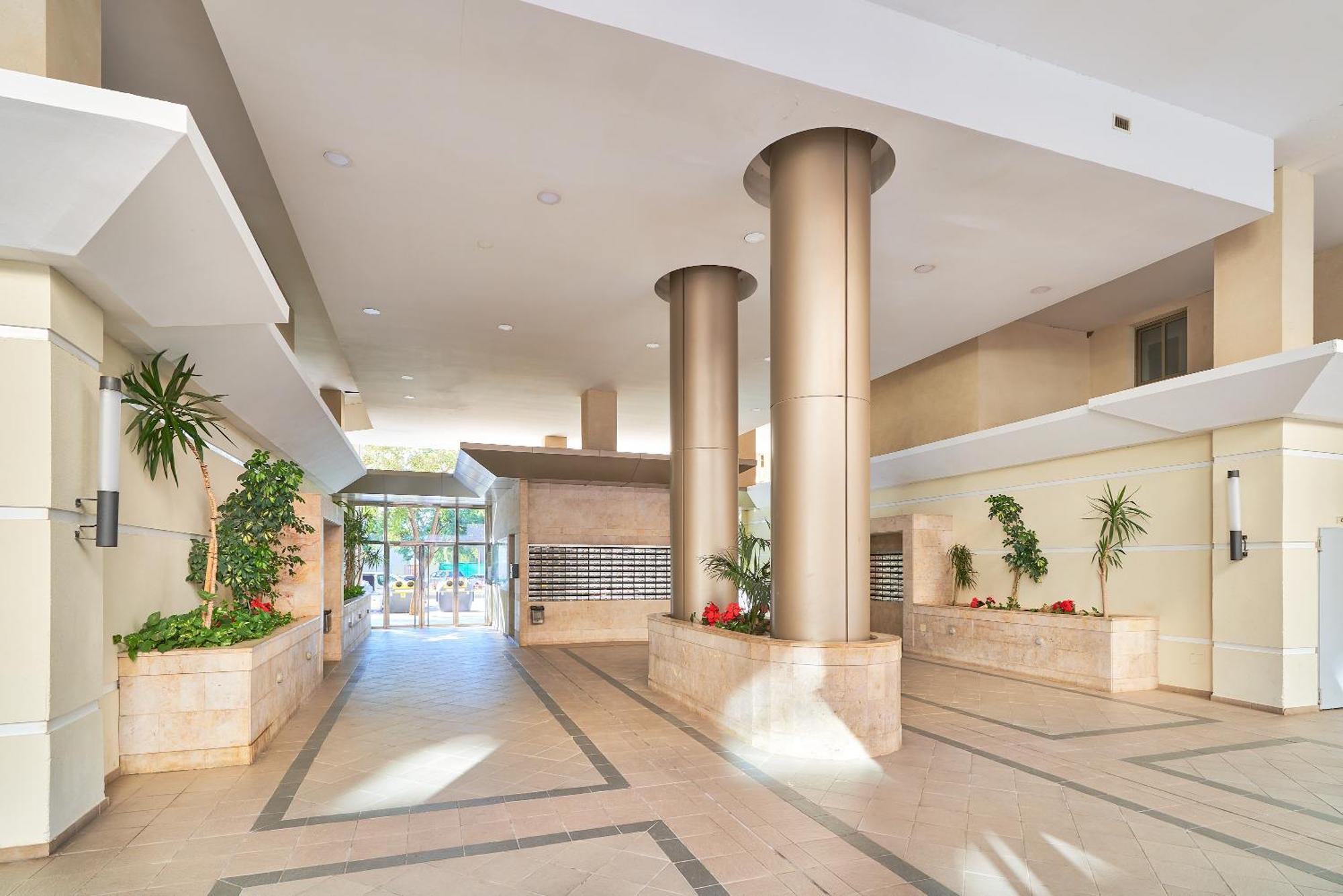Апартаменты Iloftmalaga Parque Litoral Экстерьер фото
